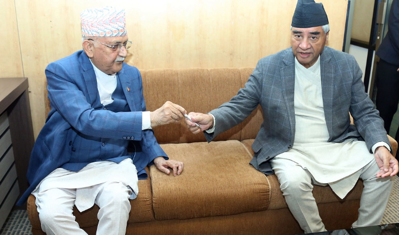 सरकारको एक वर्षः अर्थतन्त्रको शिथिलता अन्त्य गर्न कति सक्षम ?